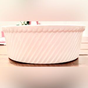 VINTAGE RARE Hall Glazed Ceramic Soufflé Dish